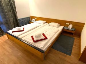 24019633-Ferienwohnung-10-Zell am See-300x225-4