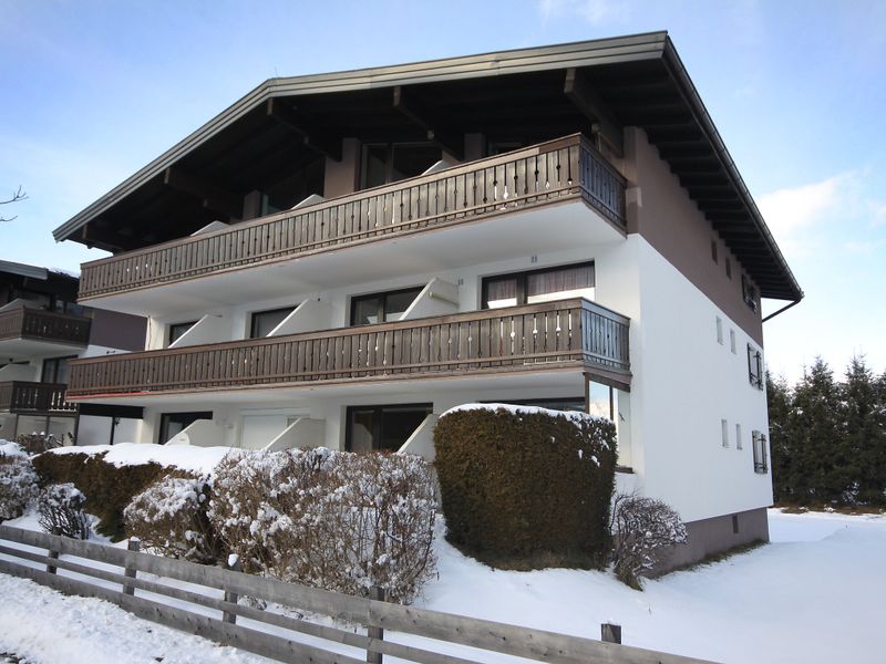 23842328-Ferienwohnung-4-Zell am See-800x600-1