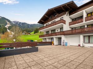 23838514-Ferienwohnung-4-Zell am See-300x225-1