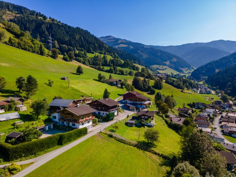 24056171-Ferienwohnung-10-Zell am See-800x600-2