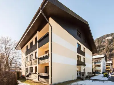 Außenseite Ferienhaus [Winter]