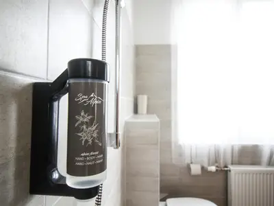free_cosmetics_shampoo