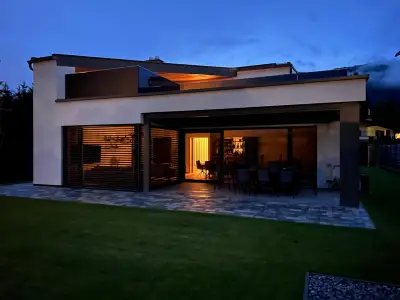 Haus Aussen