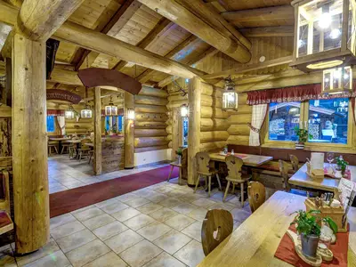 Restaurant Alm02