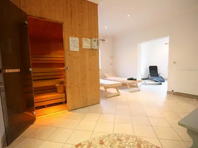 Wellnessbereich mit Sauna