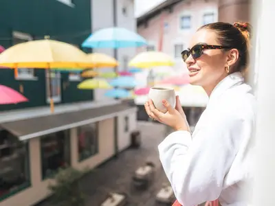 Boutique-Hotel-Cella-Central-363 Umbrellastreet- A