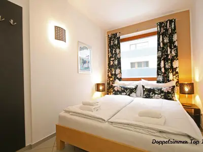 Schlafzimmer, Top 1