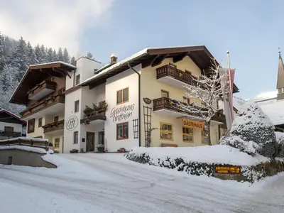Hausansicht Winter