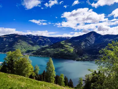 Blick auf den Zeller See vom Plettsaukopf