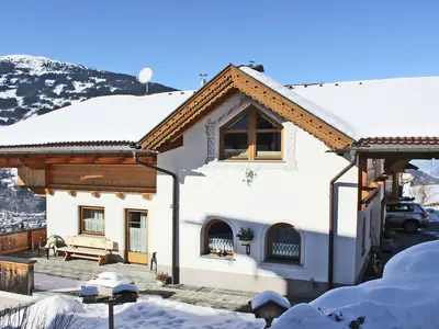 ExteriorWinter