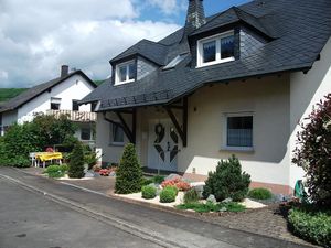 23344673-Ferienwohnung-2-Zell (Mosel)-300x225-1