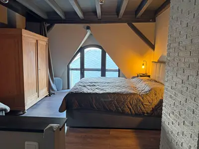 Schlafzimmer oben 1