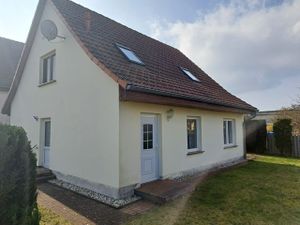 24039253-Ferienwohnung-4-Zempin (Seebad)-300x225-0