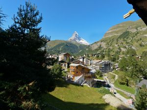 23951734-Ferienwohnung-4-Zermatt-300x225-2
