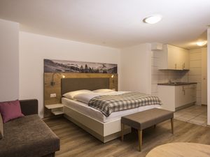 23951746-Ferienwohnung-4-Zermatt-300x225-2