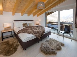 23952123-Ferienwohnung-3-Zermatt-300x225-2