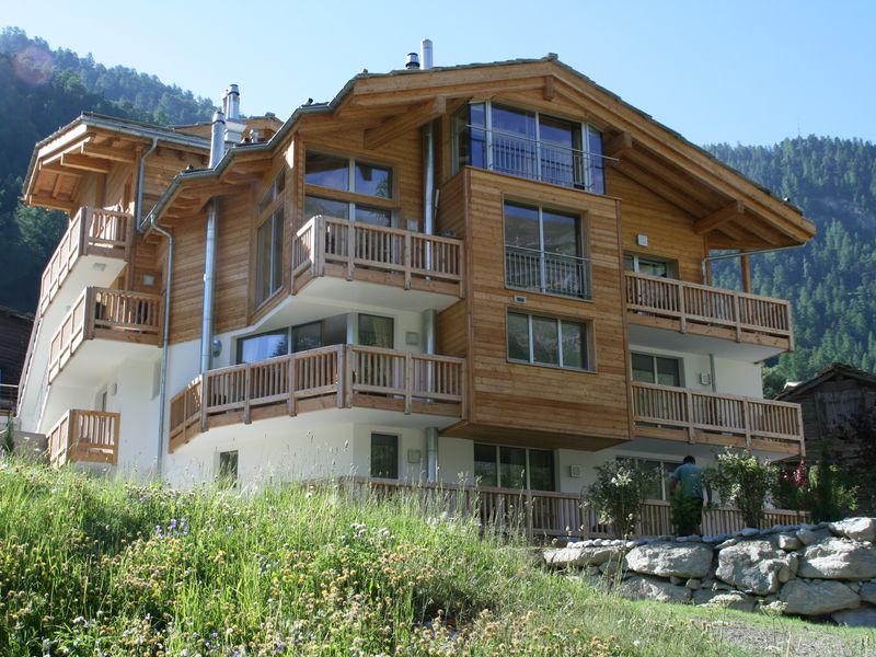 23952178-Ferienwohnung-8-Zermatt-800x600-0