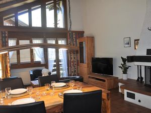 18957012-Ferienwohnung-4-Zermatt-300x225-1