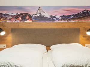 19388380-Ferienwohnung-2-Zermatt-300x225-0