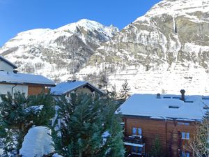 23851272-Ferienwohnung-4-Zermatt-300x225-1