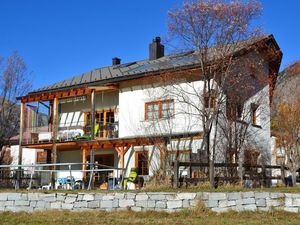 23534606-Ferienwohnung-3-Zernez-300x225-2