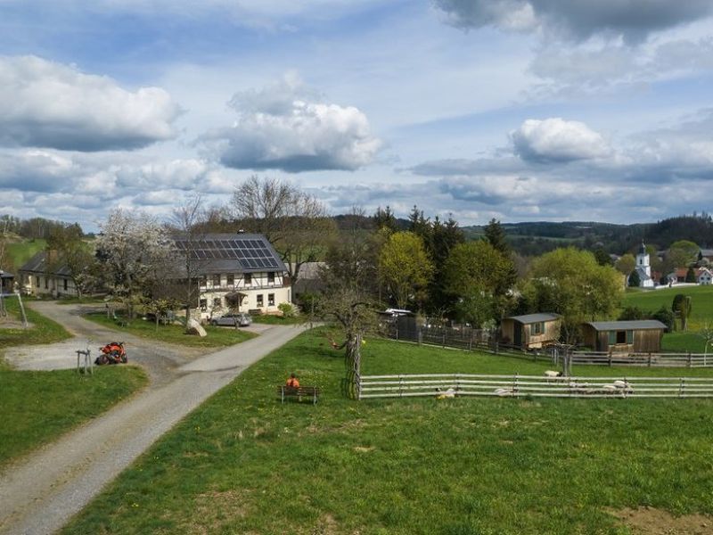 22180017-Ferienwohnung-3-Zeulenroda-800x600-0