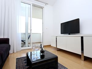 23931024-Ferienwohnung-6-Zečevo Rogozničko-300x225-4