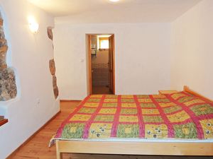 23934171-Ferienwohnung-2-Zgaljici-300x225-5