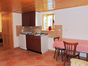 23934171-Ferienwohnung-2-Zgaljici-300x225-4