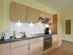 21848933-Ferienwohnung-6-Zierow-300x225-4