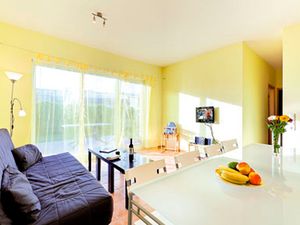 23971489-Ferienwohnung-6-Zierow-300x225-1