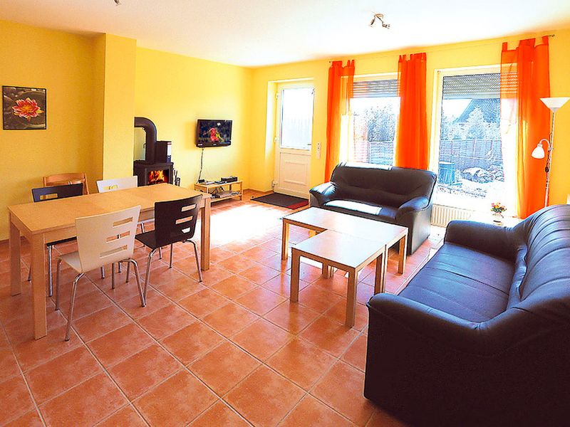 23971490-Ferienwohnung-4-Zierow-800x600-1