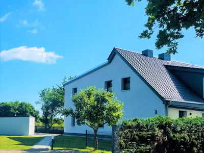 Außenseite Ferienhaus [Sommer]