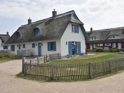 Ferienwohnung für 12 Personen (140 m²) in Zierow 1/10