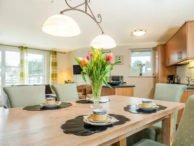 Ferienwohnung für 5 Personen (86 m²) in Zingst 2/10