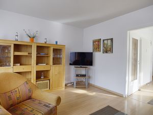 21603155-Ferienwohnung-4-Zingst (Ostseebad)-300x225-4