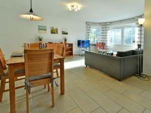 21609983-Ferienwohnung-4-Zingst (Ostseebad)-300x225-4