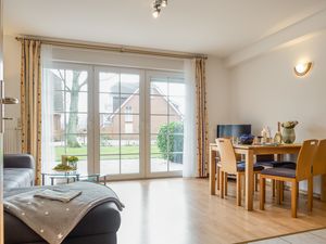 23173973-Ferienwohnung-4-Zingst (Ostseebad)-300x225-1