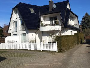 23014079-Ferienwohnung-4-Zingst (Ostseebad)-300x225-2