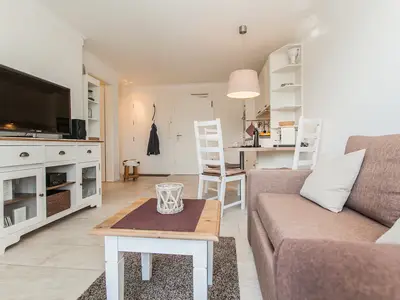 Ferienwohnung für 3 Personen (41 m²) in Zingst (Ostseebad) 1/10
