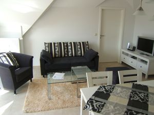 23059127-Ferienwohnung-4-Zingst (Ostseebad)-300x225-5