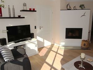 23917314-Ferienwohnung-4-Zingst (Ostseebad)-300x225-4