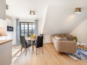 23160175-Ferienwohnung-4-Zingst (Ostseebad)-300x225-2