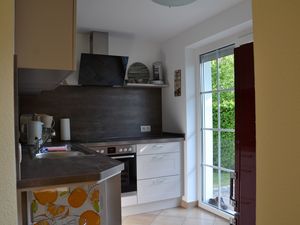 23919479-Ferienwohnung-4-Zingst (Ostseebad)-300x225-5