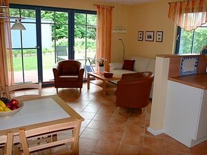 21599907-Ferienwohnung-4-Zingst (Ostseebad)-300x225-2