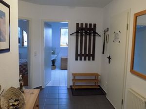 23470071-Ferienwohnung-5-Zingst (Ostseebad)-300x225-4