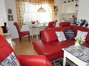 21667615-Ferienwohnung-3-Zingst (Ostseebad)-300x225-1