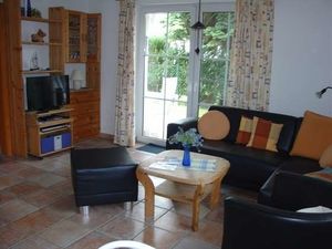 23192941-Ferienwohnung-2-Zingst (Ostseebad)-300x225-2