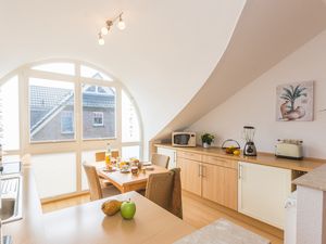 21667785-Ferienwohnung-4-Zingst (Ostseebad)-300x225-2