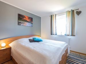 21667669-Ferienwohnung-4-Zingst (Ostseebad)-300x225-5